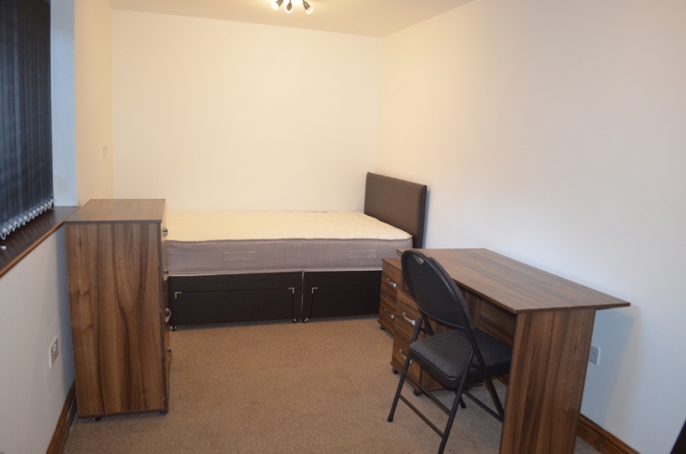 Newton Grove, Off Dartmouth Rd, Selly Oak, B29 6ED